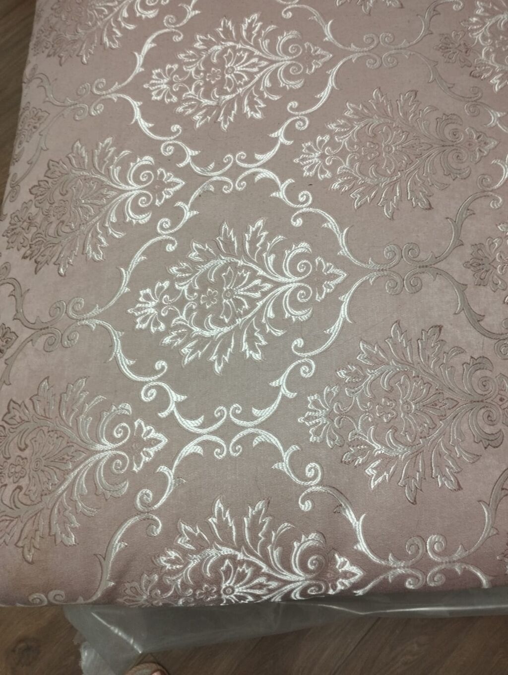 Zərif naxışlı yataq örtüyü - Material: Yumşaq, parlaq teksturaya — Örtüklər və çarşavlar, Masazır (2)
