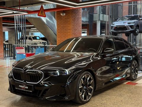 BMW 530e, 2.0 L, 19.4 kWh, 2024 il, 27 000 km — Bakı