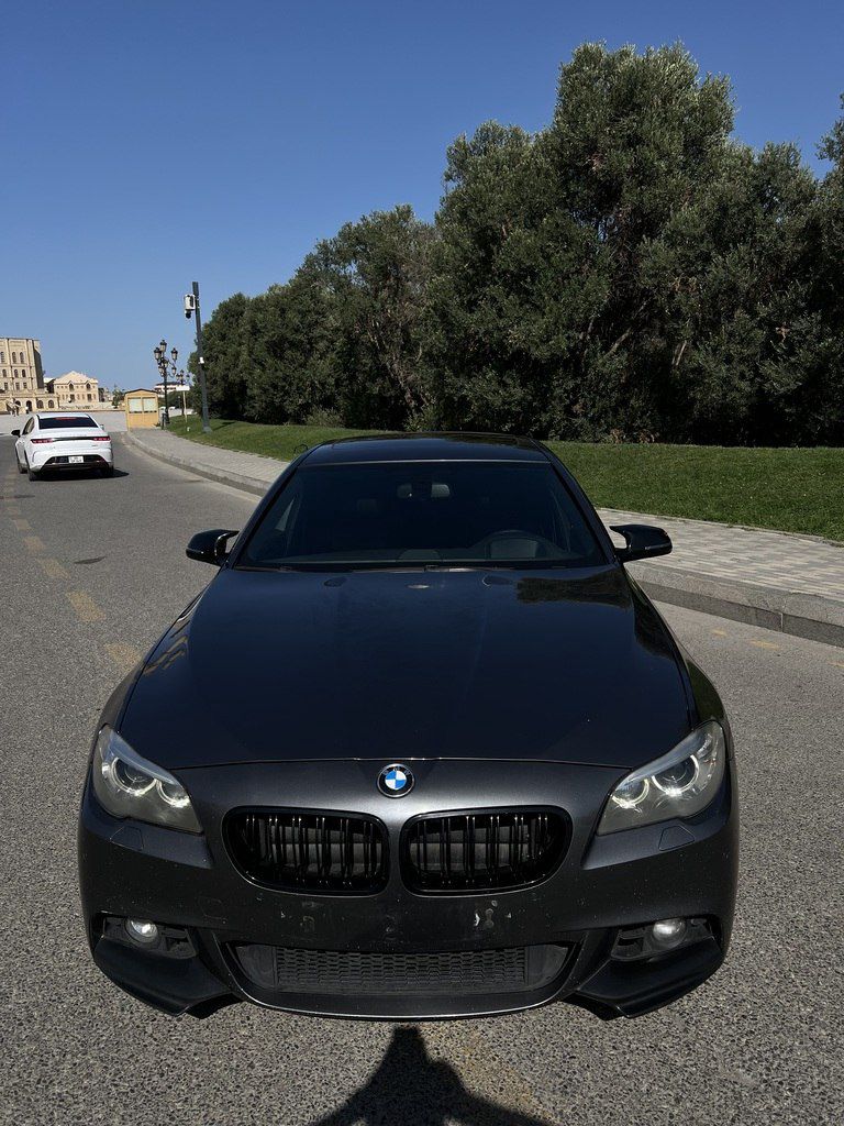 BMW 528, 2.0 L, 2015 il, 250 000 km — Avtomobillər, Bakı