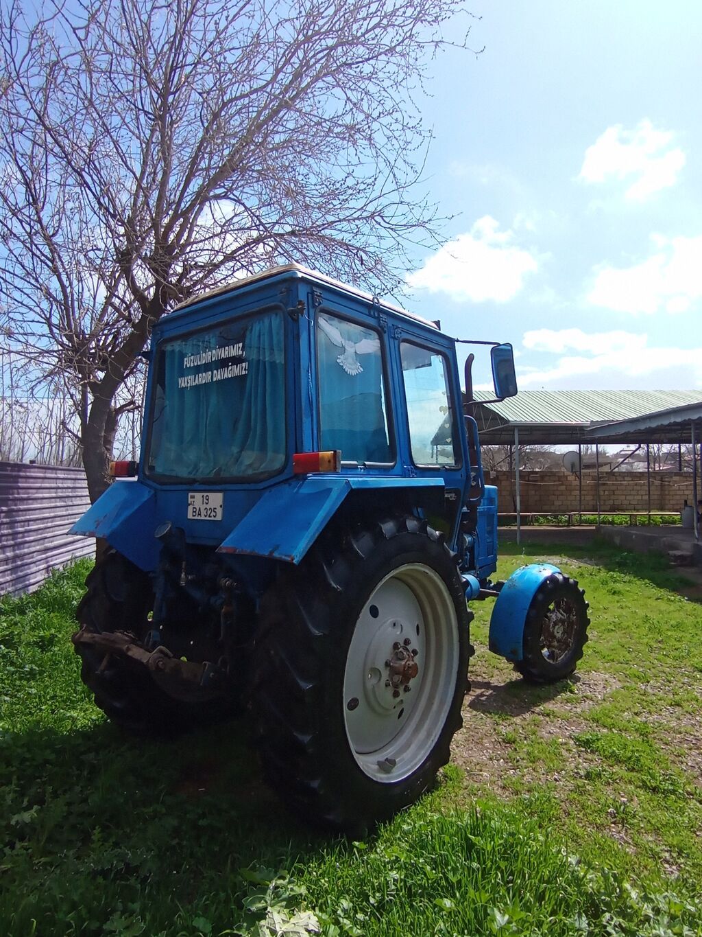 Mavi rəngli MTZ/Minsk tipli təkərli traktor - Güclü dizel mühərrik — Traktorlar, Bakı (5)