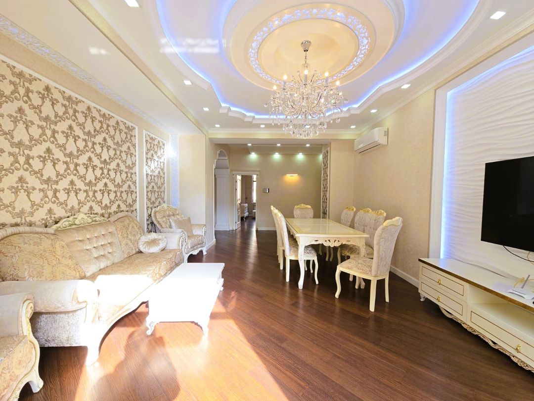 İcarəyə verilir 4 otaqlı yeni tikili 200 m² — Mənzil, Bakı (2)