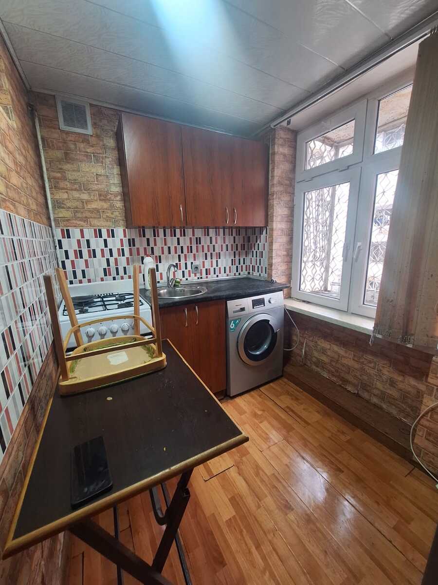 Satılır 2 otaqlı köhnə tikili 50 m² — Mənzil, Bakı (4)