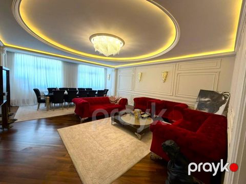 Satılır 5 otaqlı yeni tikili 245 m²