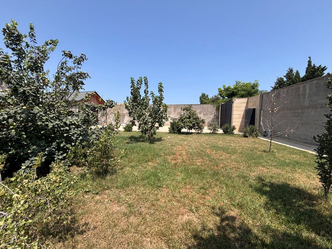 Satılır 3 otaqlı həyət evi/bağ evi 150 m² — Ev, villa, Bakı (3)