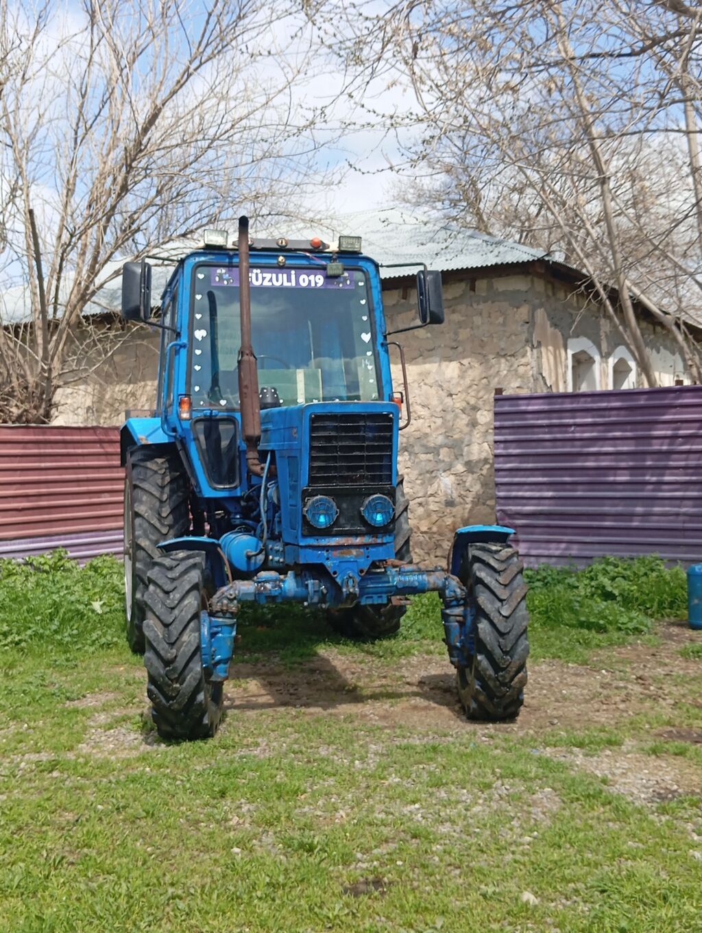 Mavi rəngli MTZ/Minsk tipli təkərli traktor - Güclü dizel mühərrik — Traktorlar, Bakı (2)