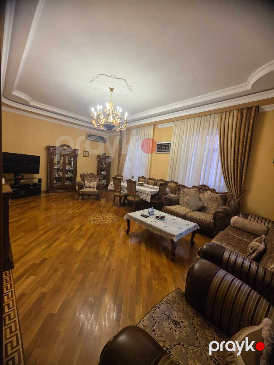Satılır 6 otaqlı həyət evi/bağ evi 224 m² — Ev, villa, Bakı (9)