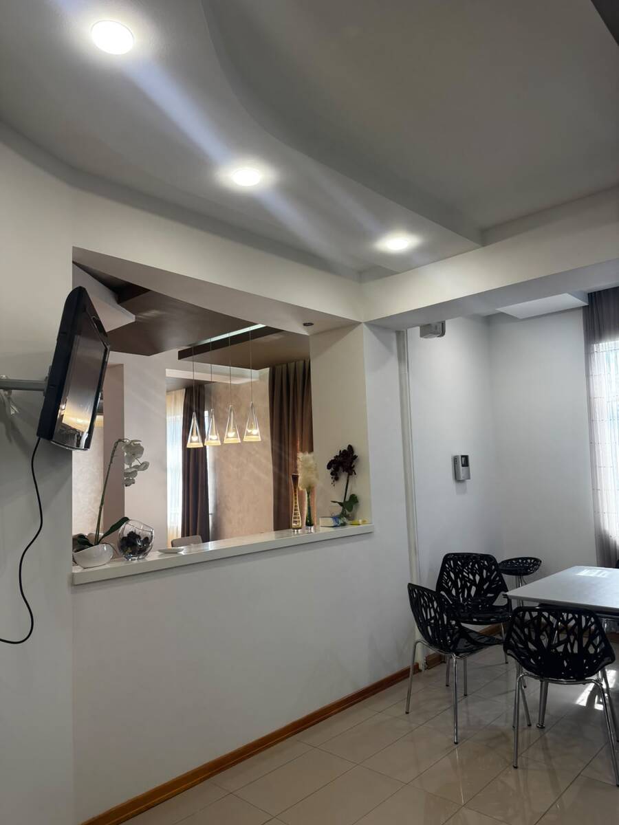 İcarəyə verilir 3 otaqlı yeni tikili 121 m² — Mənzil, Bakı (4)