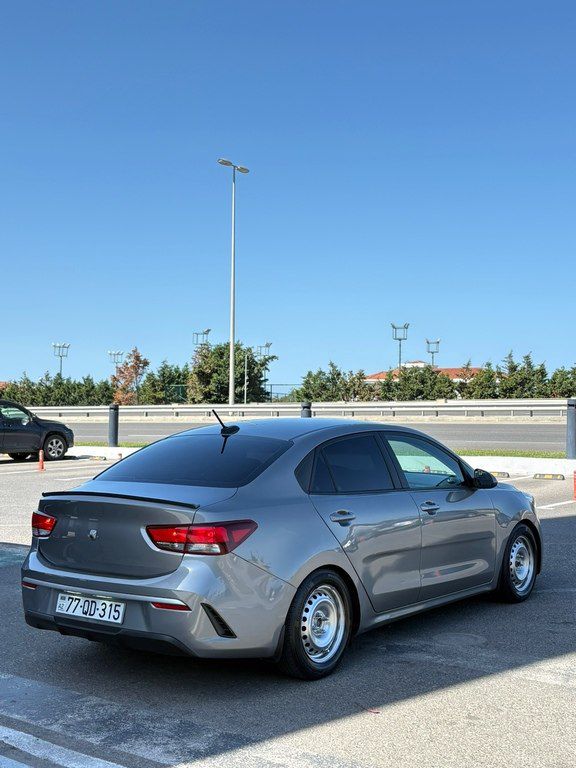 Kia Rio, 1.6 L, 2022 il, 90 445 km — Avtomobillər, Bakı (4)