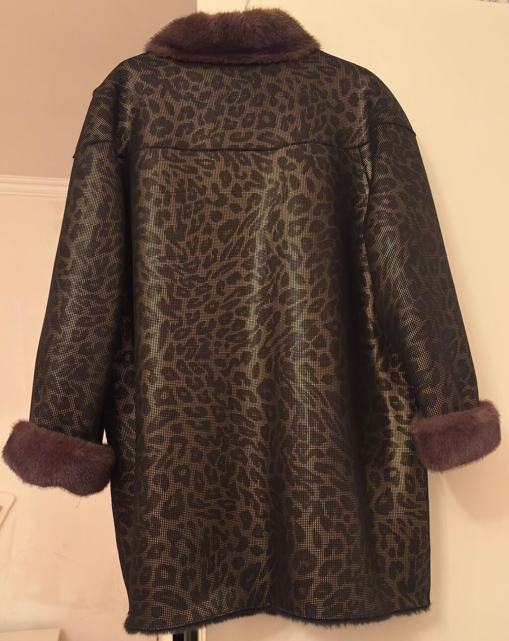 İkiüzlü (reversibl) qadın kürkü/palto - Model: qısa oversize kəsim — Şubə, Bakı (2)