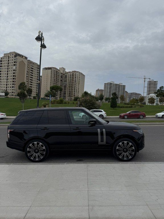 Land Rover Range Rover, 3.0 L, 2019 il, 102 000 km — Avtomobillər, Bakı (5)