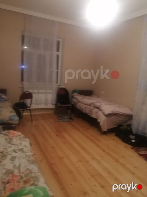 Villa kirayə verilir, Ü.Ələkbərov küç. ev 277