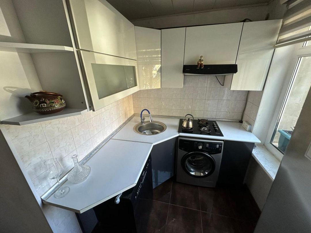 2-otaqlı mənzil, Qara Qarayev küç., 42 m² — Mənzil, Bakı (6)