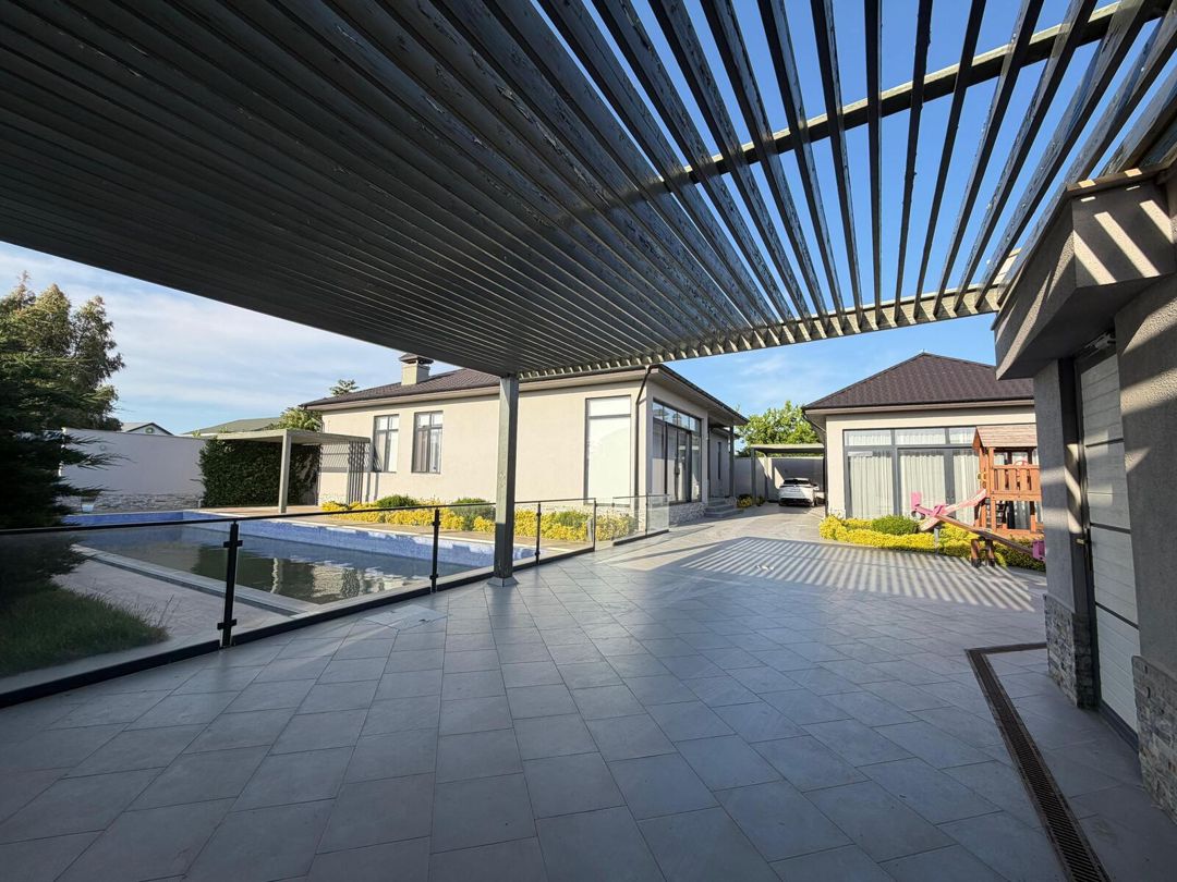 Satılır 5 otaqlı həyət evi/bağ evi 400 m² — Ev, villa, Bakı (2)
