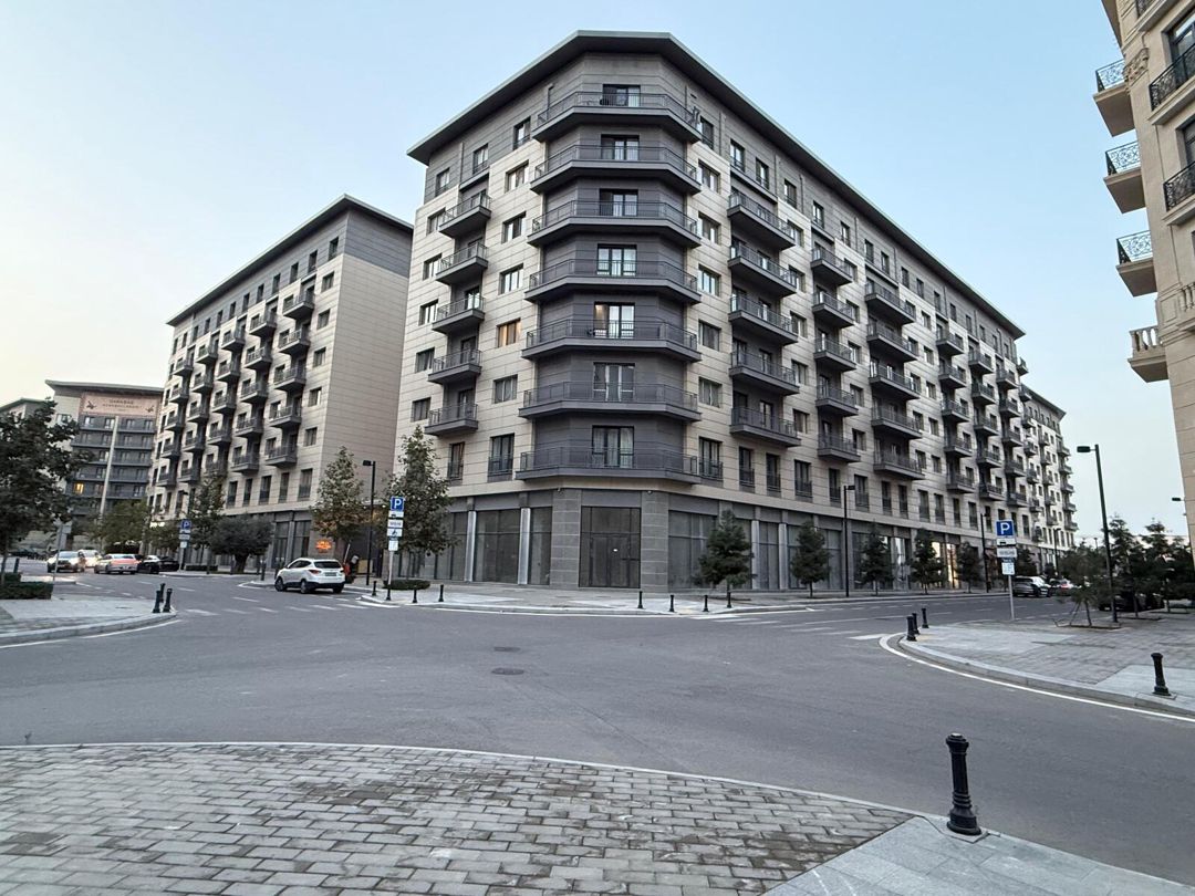 Satılır 5 otaqlı yeni tikili 250 m² — Mənzil, Bakı (5)