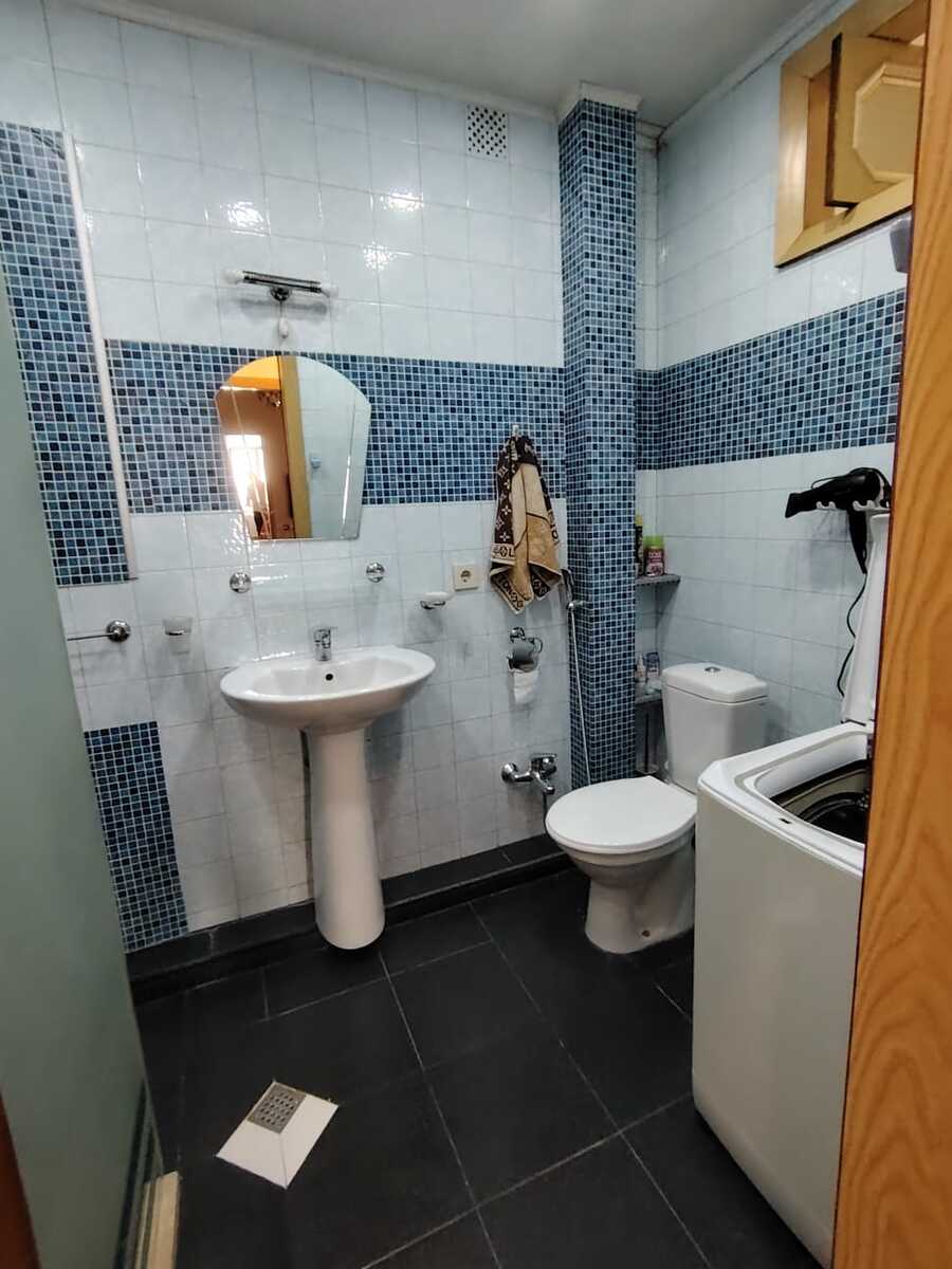 İcarəyə verilir 2 otaqlı köhnə tikili 90 m² — Mənzil, Bakı (3)