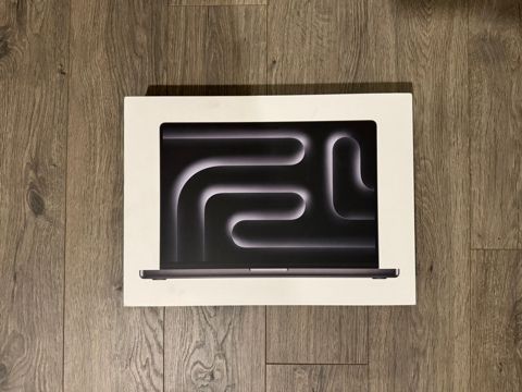 Apple Macbook Pro 14 inch M5 PRO 32/1TB (2026) — Bakı