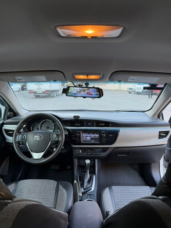 Toyota Corolla, 1.8 L, 2015 il, 232 200 km — Avtomobillər, Bakı (7)
