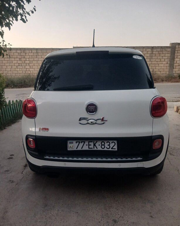 Fiat 500L, 1.4 L, 2013 il, 160 000 km — Avtomobillər, Bakı (2)