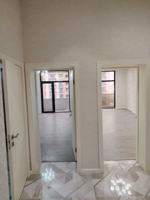 Satılır 2 otaqlı yeni tikili 72 m² — Bakı
