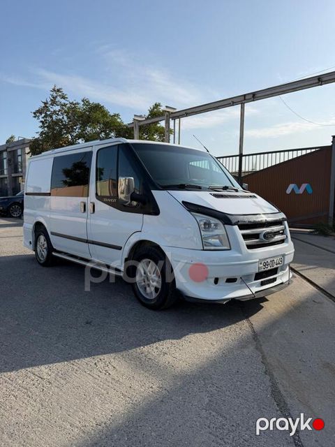 Ford Transit, 2.2 L, 2011 il, 175 000 km