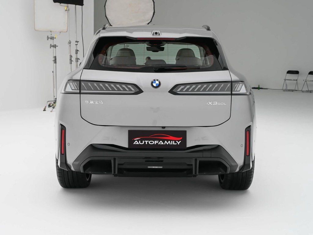 BMW iX3, 108.7 kWh, 2026 il, yeni — Avtomobillər (4)