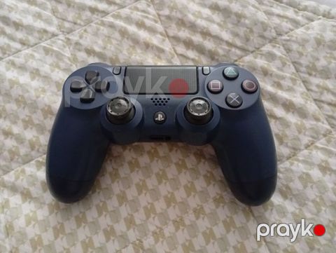 Sony DualShock 4 simsiz oyun pulti (PS4)(original)ENDIRIM Olacaq — Bakı