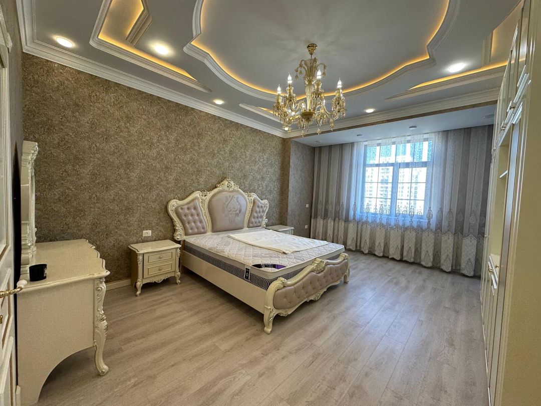 4-otaqlı yeni tikili kirayə verilir, Elmlər m., 200 m² — Mənzil, Bakı (5)