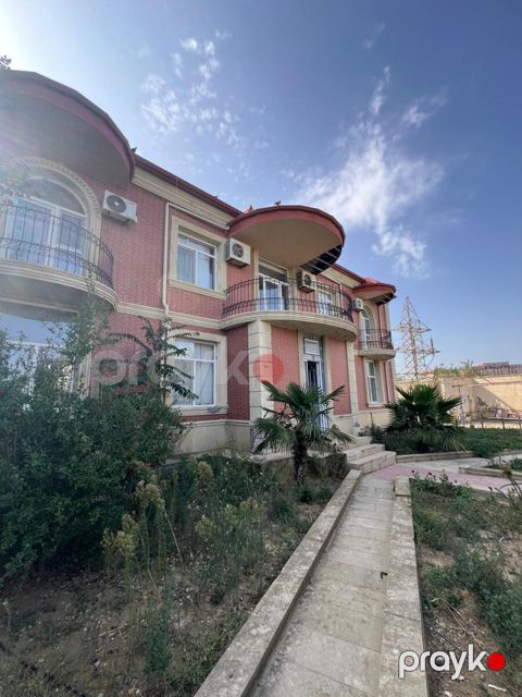 Satılır 5 otaqlı həyət evi/bağ evi 420 m²