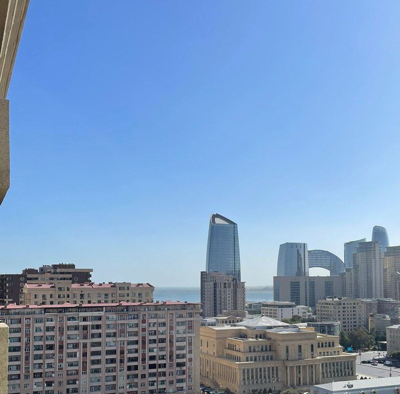 Satılır 4 otaqlı yeni tikili 171 m² — Mənzil, Bakı (3)
