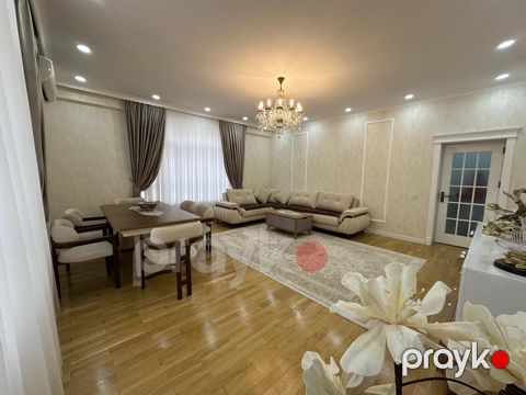 Satılır 3 otaqlı yeni tikili 140 m²