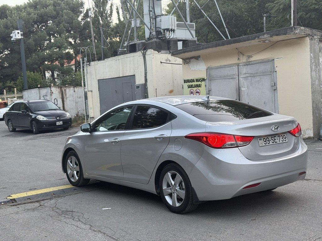 Hyundai Elantra, 1.8 L, 2014 il, 275 520 km — Avtomobillər, Salyan (5)