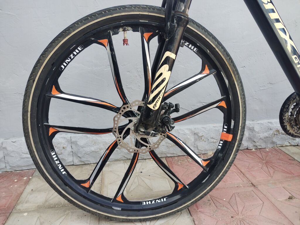 BMX GT-R dağ velosipedi - Rəng: qara, mavi və narıncı-aksentli — Dağ velosipedləri, Bakı (6)