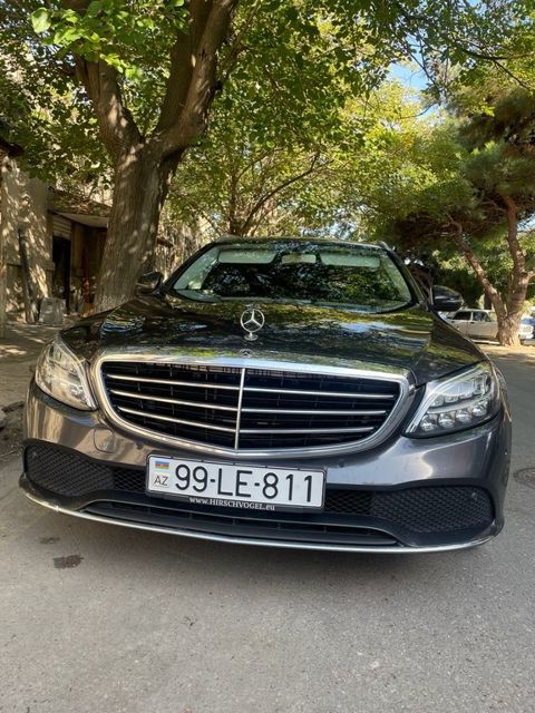 Mercedes C 220 d, 2.0 L, 2019 il, 276 000 km — Bakı