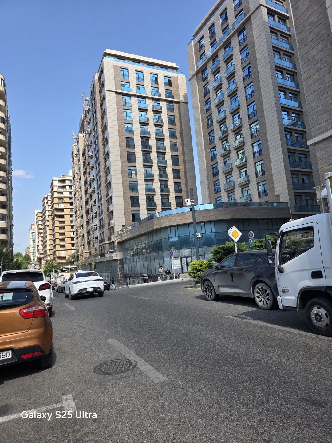 Satılır obyekt 1100 m² — Əmlak, Bakı