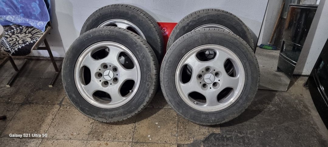 Mercedes təkərləri 225/55 R16 — Ehtiyat hissələri və aksesuarlar, Bakı (2)