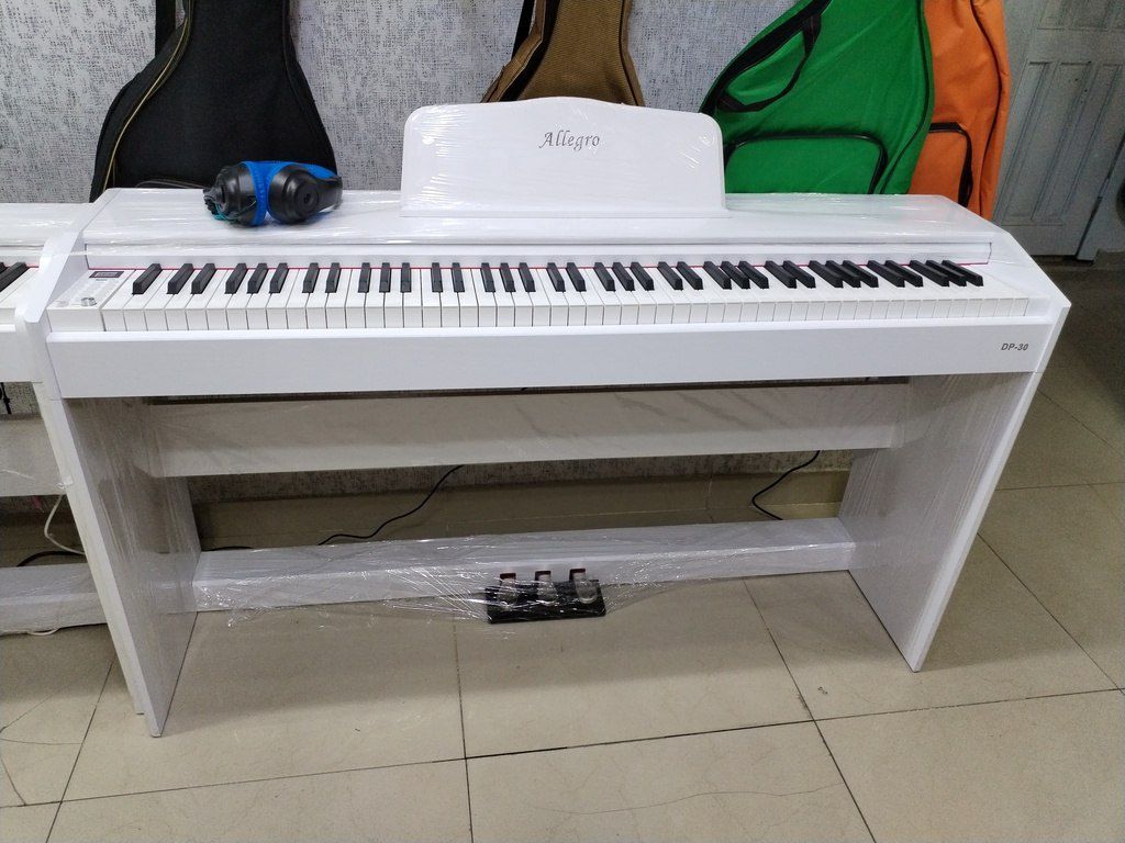 Elektro pianino — Musiqiə alətləri, Bakı (5)