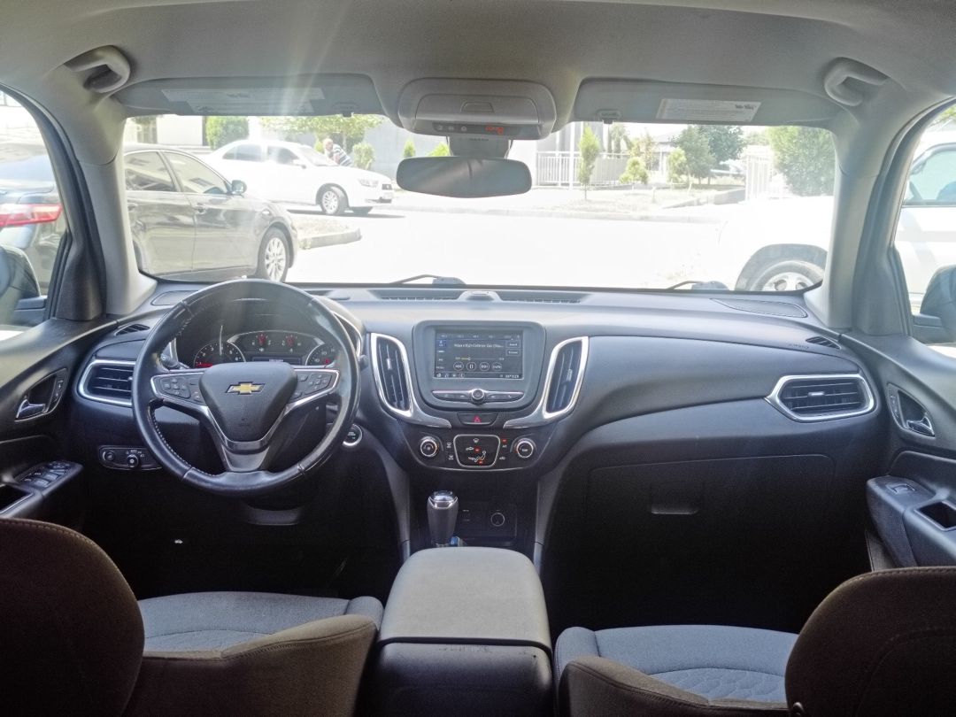 Chevrolet Equinox, 2018 il — Avtomobillər, Gəncə (8)