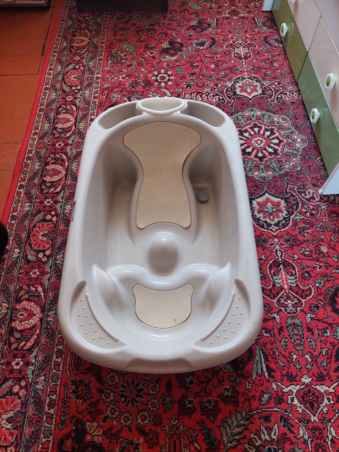 Uşaq güvəci — Pampers və gigiyena, Bakı (2)