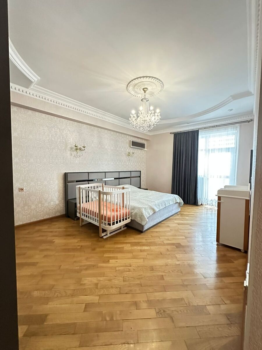 Satılır 4 otaqlı yeni tikili 170 m² — Mənzil, Bakı (10)