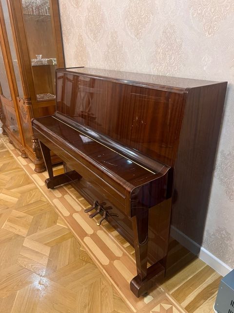 Pianino — Bakı