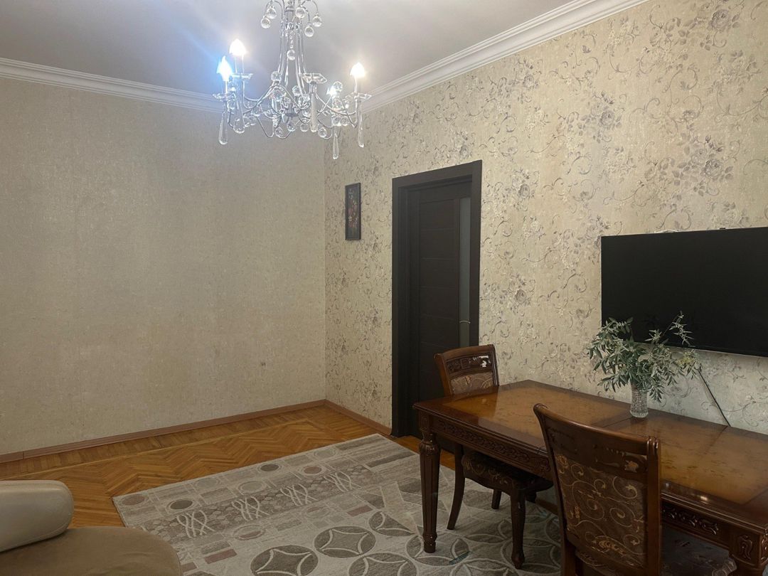 Satılır 5 otaqlı köhnə tikili 120 m² — Mənzil, Bakı (11)