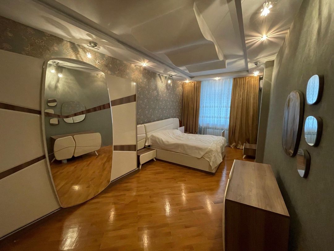 Satılır 3 otaqlı yeni tikili 135 m² — Mənzil, Bakı (10)