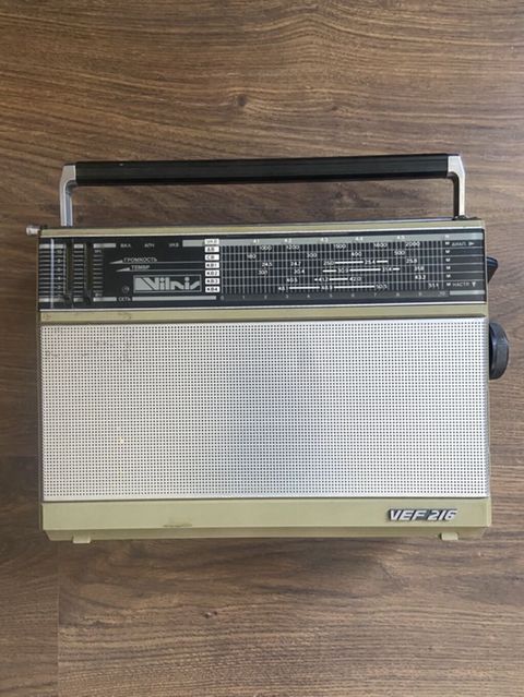 VEF 216 portativ radioqəbuledici 15 azn — Bakı