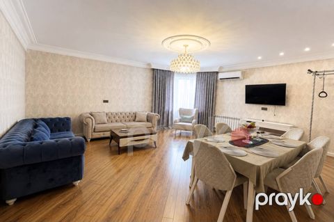 Satılır 3 otaqlı yeni tikili 128 m²