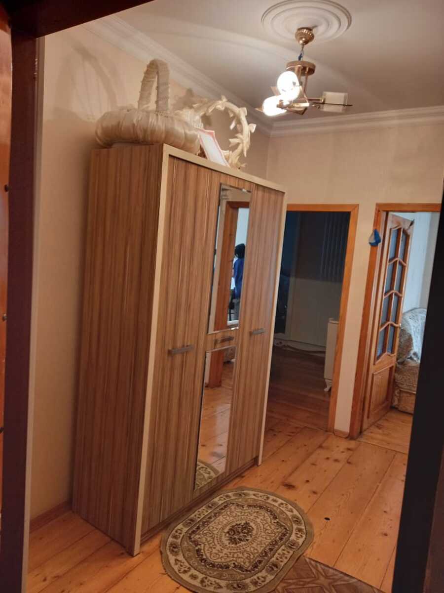 Satılır 4 otaqlı köhnə tikili 110 m² — Mənzil, Bakı (9)