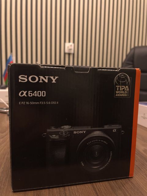 Fotoaparat Sony a6400 E PZ 16-50 mm F3.5-5.6 OSS II — Bakı