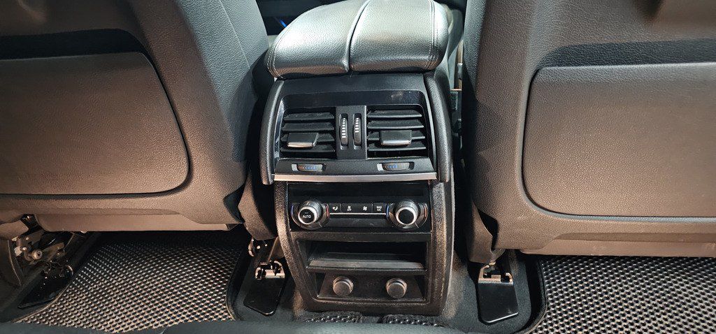 BMW X5, 3.0 L, 2017 il, 101 000 km — Avtomobillər, Bakı (11)