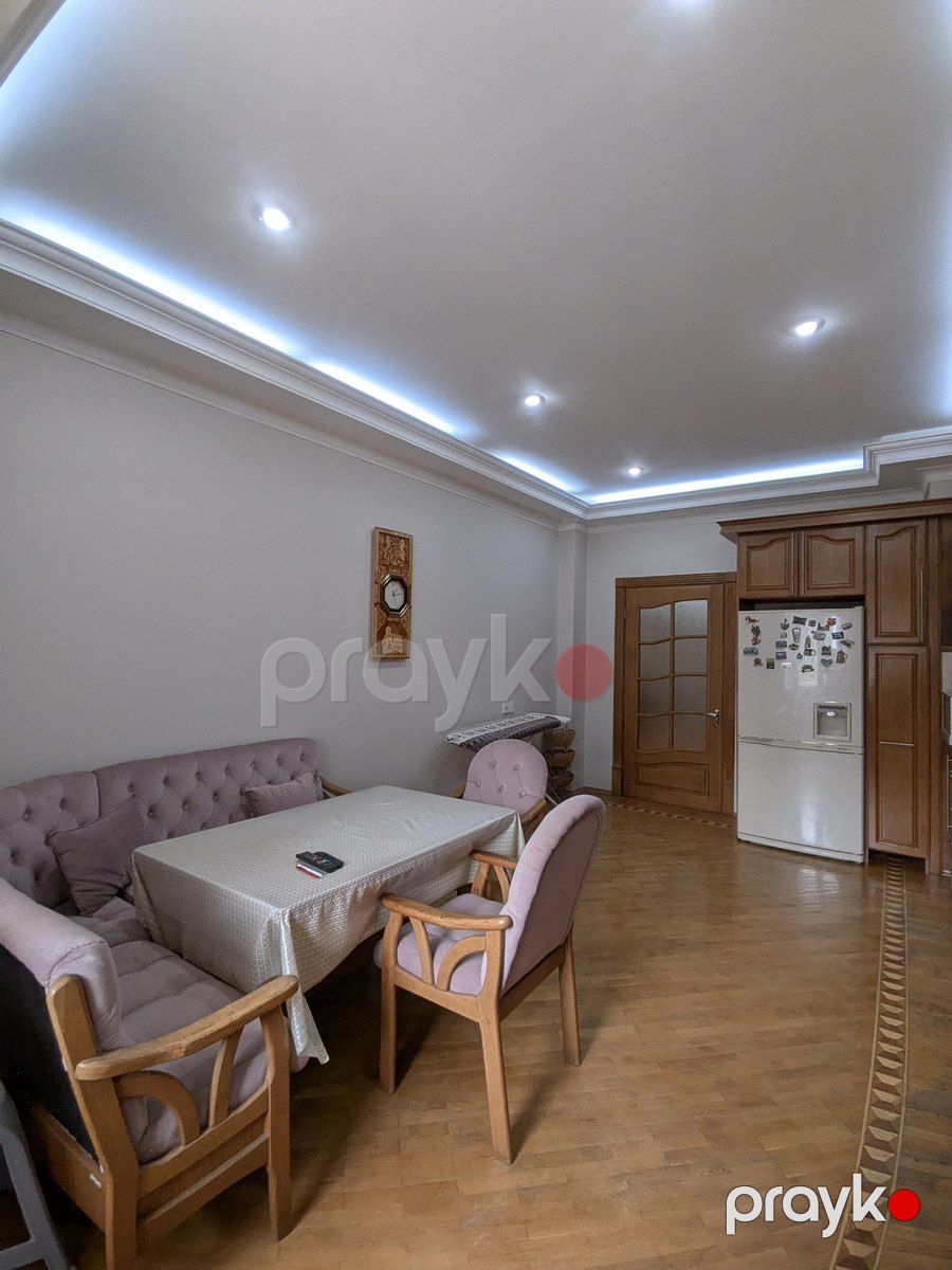 İcarəyə verilir 4 otaqlı yeni tikili 200 m² — Mənzil, Bakı (11)