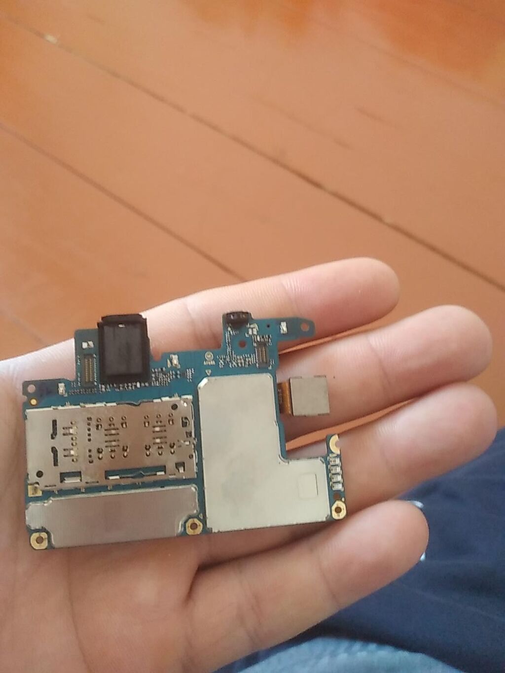 Məhsul: Smartfon ana platası (şəkillərdəki model) Təsvir: - Tam — Smartfon ehtiyat hissələri, Bakı (2)