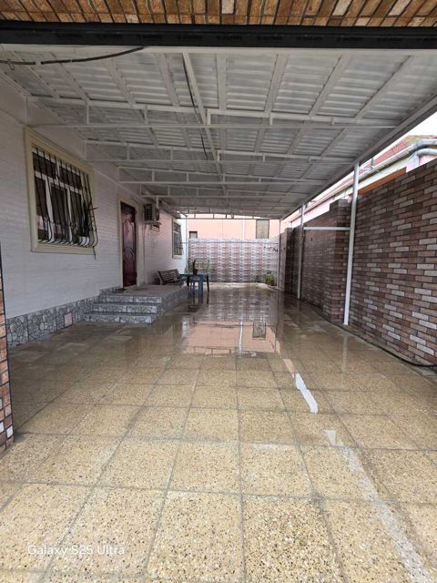 Satılır 4 otaqlı həyət evi/bağ evi 110 m² — Bakı